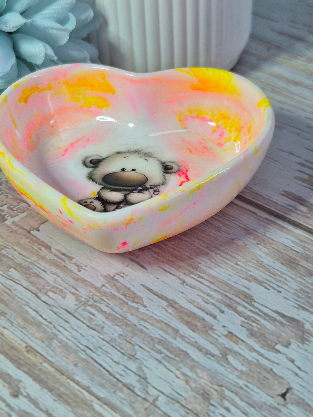 Handmade resincrete pink mabled trinket dish with bear design